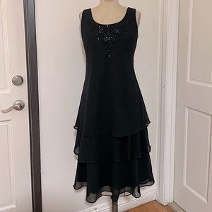 Sleeveless Tiered Layered Chiffon Halter Neckline Black Ruffled Dress